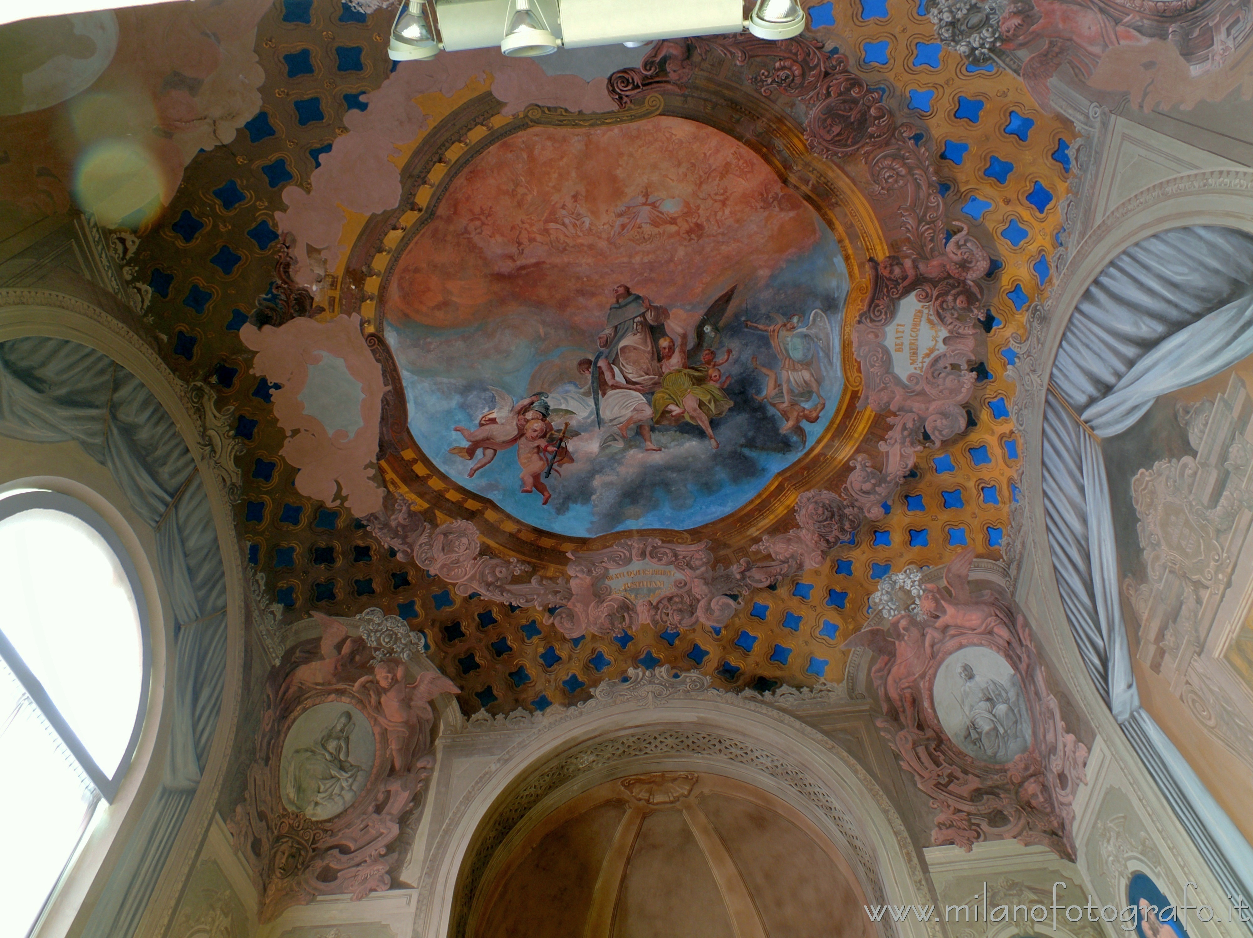 Santarcangelo di Romagna (Rimini) - Volta della Cappella del Beato Balacchi nella Chiesa della Beata Vergine del Rosario